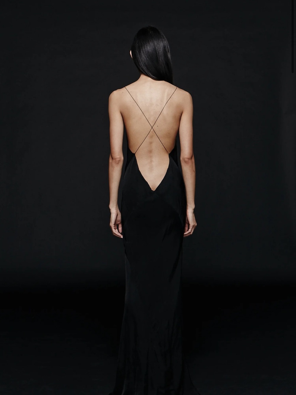 TITANIA INGLIS LONG PLUNGE DRESS - BLACK backless